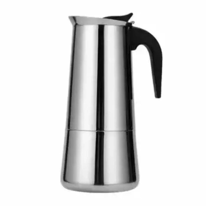Cafeteira Inox Magnífica Casavelle com acabamento espelhado e design minimalista, representando elegância e modernidade.