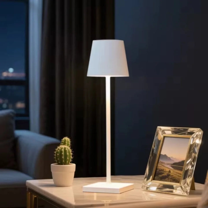 Abajur-e-luminárias-de-mesa-Casavelle-peças-refinadas-que-elevam-qualquer-ambiente